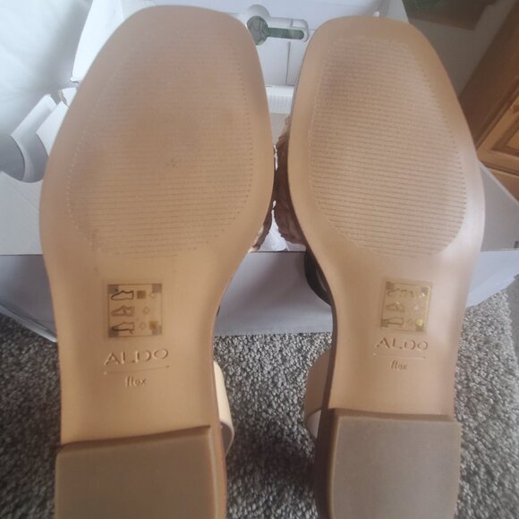 Aldo Sandals Size 7 - Picture 3 of 7